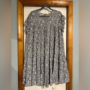 Impressions Boutique Green Floral Dress